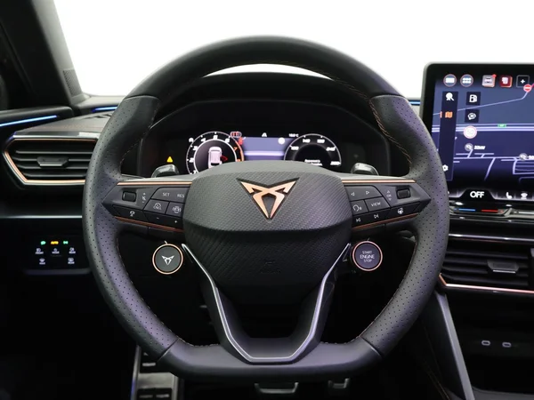 CUPRA Leon ST (2026) — foto 3 van 33