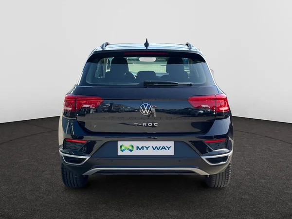 VOLKSWAGEN T-Roc (2021) — foto 4 van 22
