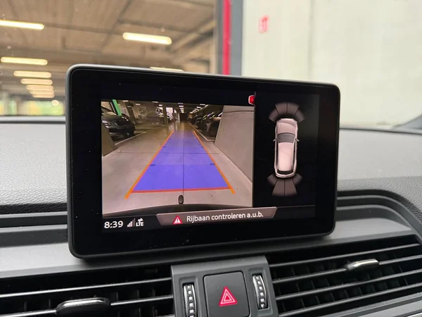 AUDI Q5 (2018) — foto 17 van 17