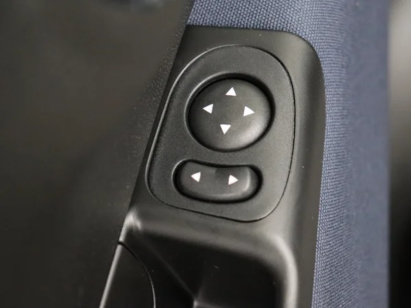 FIAT 500C (2022) — foto 17 van 26