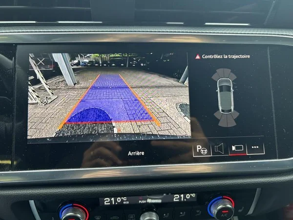 AUDI Q3 Sportback (2023) — foto 13 van 39