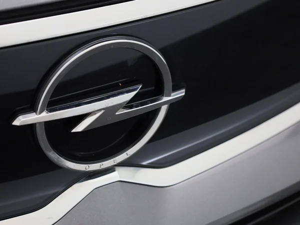Opel Crossland (2021) — foto 25 van 40