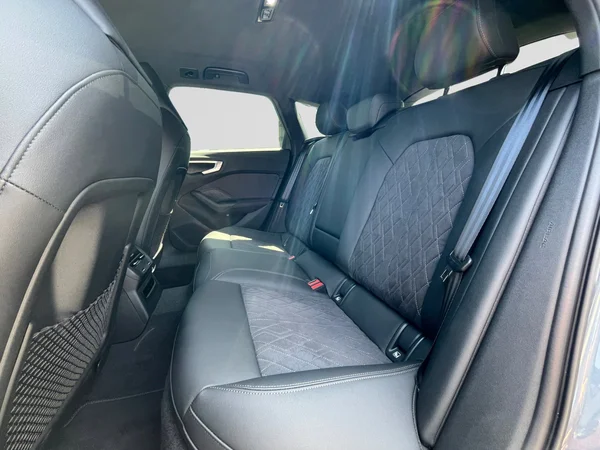 AUDI A5 Avant e-hybrid (PHEV) (2025) — foto 6 van 16