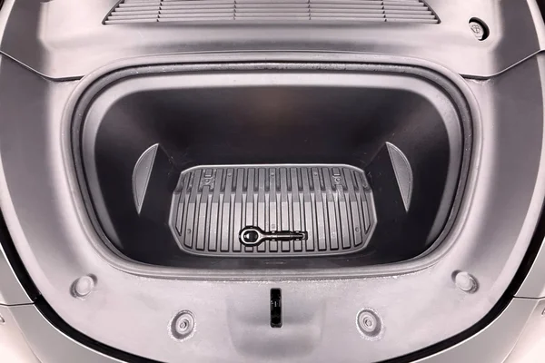 Tesla Model 3 (2023) — foto 6 van 30