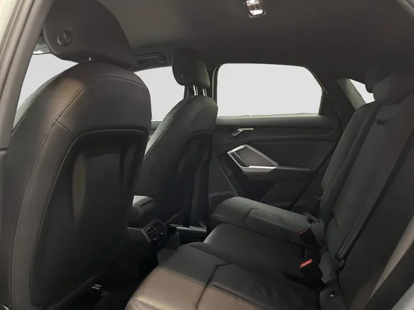 AUDI Q3 Sportback (2024) — foto 17 van 20