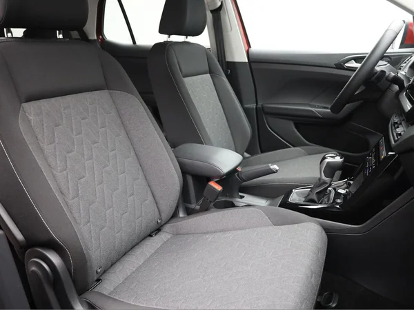 VOLKSWAGEN T-Cross (2025) — foto 14 van 19