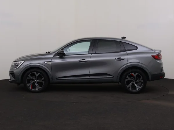 RENAULT Arkana (2022) — foto 12 van 29