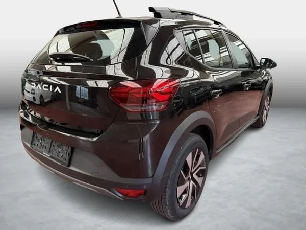 Dacia Sandero Stepway (2025) — foto 13 van 17