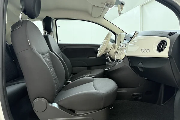 Fiat 500 (2023) — foto 14 van 16