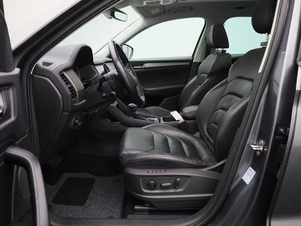 Škoda Kodiaq (2022) — foto 3 van 47