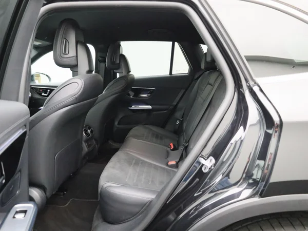 Mercedes-Benz GLC (2025) — foto 2 van 43