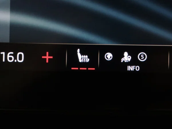 SKODA Octavia (2023) — foto 18 van 30