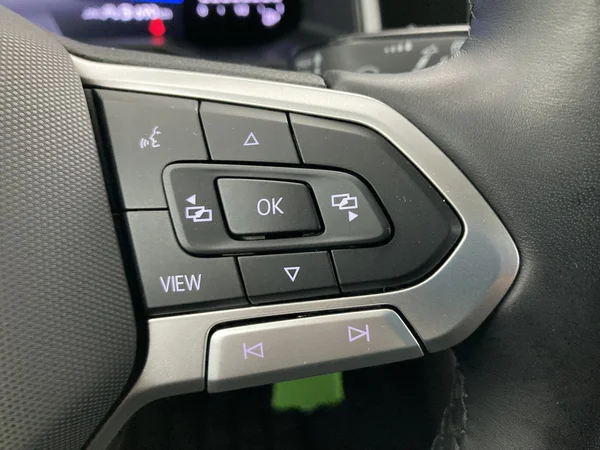 VOLKSWAGEN Polo (2025) — foto 16 van 36