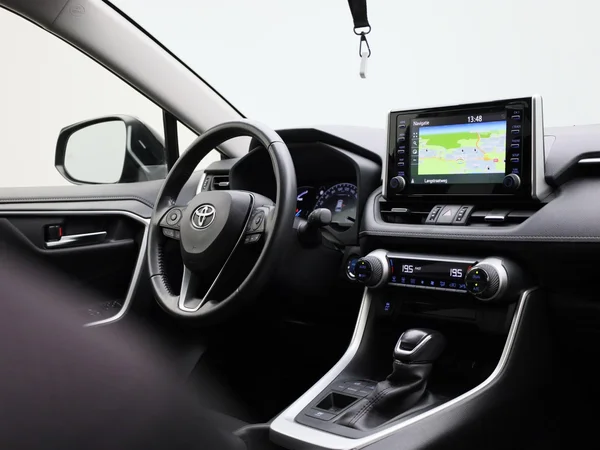 Toyota RAV4 (2021) — foto 33 van 46
