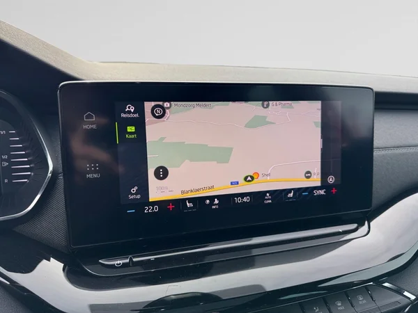 SKODA Octavia Combi (2025) — foto 3 van 17