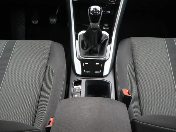 VOLKSWAGEN T-Roc (2022) — foto 6 van 25