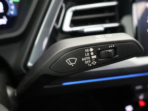 AUDI Q4 Sportback e-tron (2023) — foto 16 van 30