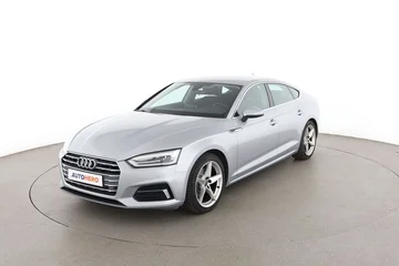 Audi A5 457b9471-0652-4f82-bfb4-e75a41732c66