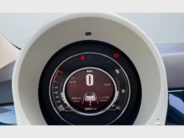 Fiat 500C (2024) — foto 7 van 24