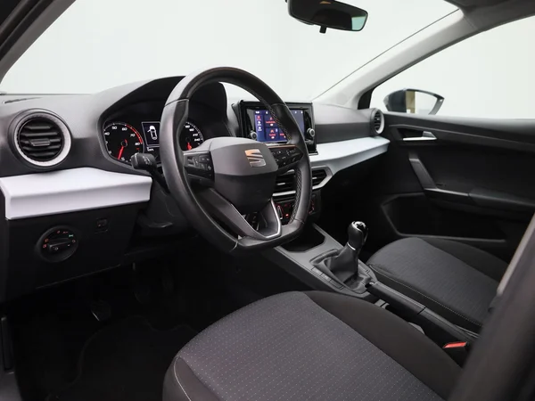 SEAT Ibiza (2023) — foto 22 van 38