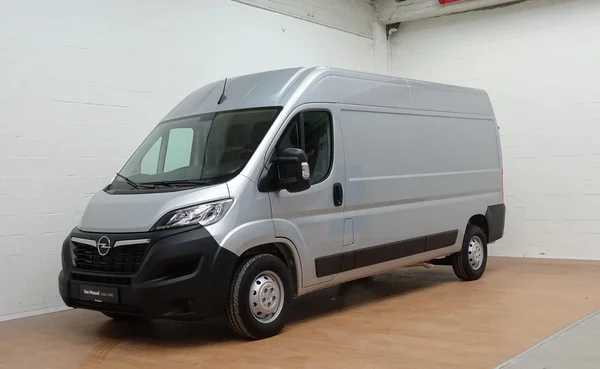 Opel Movano (2025) — foto 13 van 19
