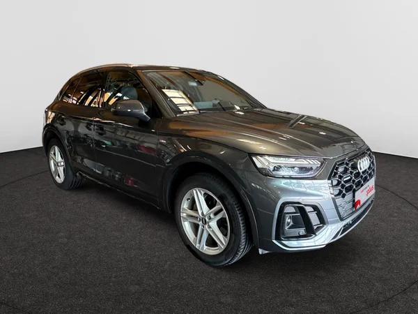 AUDI Q5 Dsl (2021) — foto 22 van 24