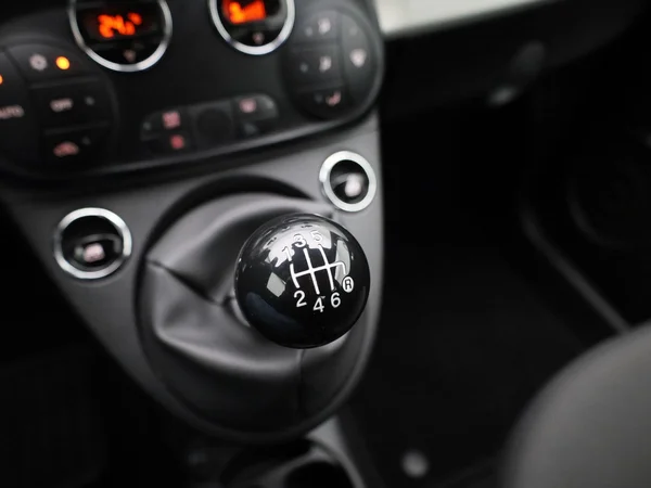 Fiat 500C (2023) — foto 20 van 40