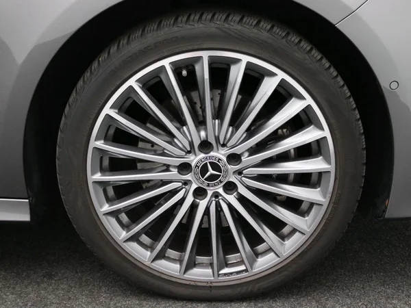 Mercedes-Benz A-Klasse (2024) — foto 6 van 17
