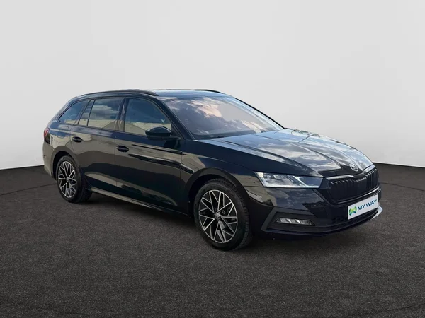 SKODA Octavia Combi Dsl (2023) — foto 3 van 20