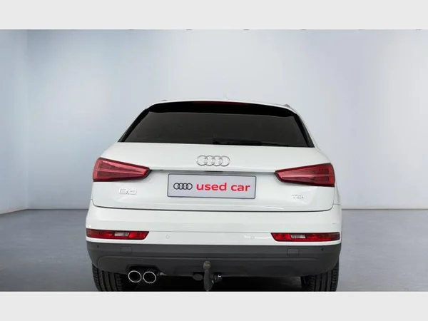Audi Q3 (2018) — foto 21 van 23