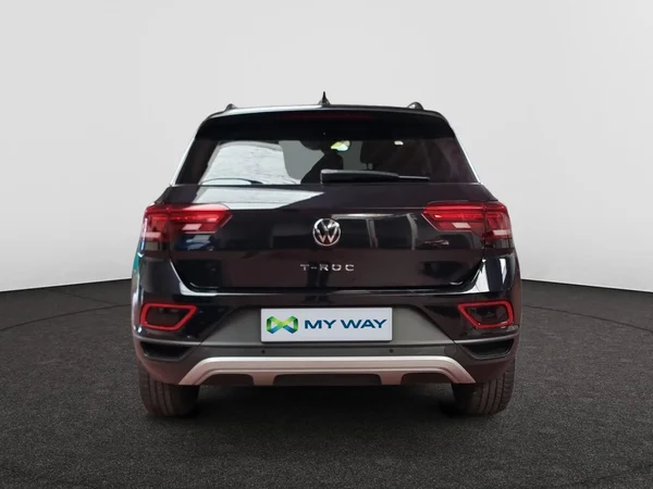 VOLKSWAGEN T-Roc (2022) — foto 19 van 23