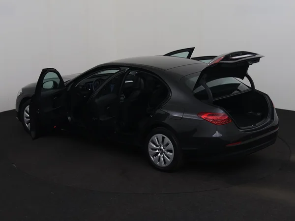 MERCEDES C 300 (2022) — foto 31 van 32