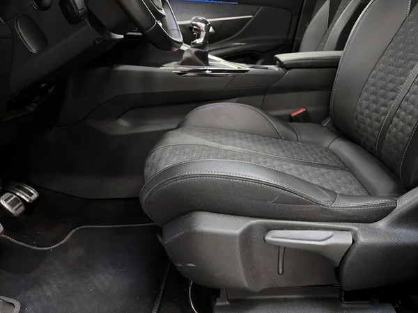 Peugeot 3008 (2022) — foto 8 van 21