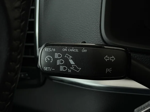 SKODA Karoq (2021) — foto 9 van 26