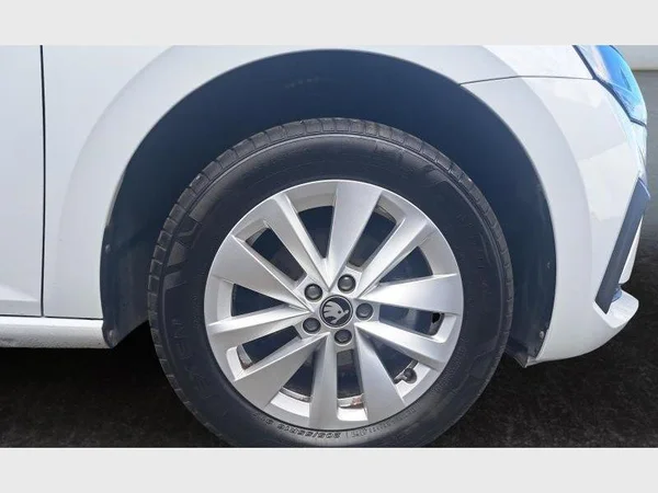 Skoda Scala (2025) — foto 15 van 23
