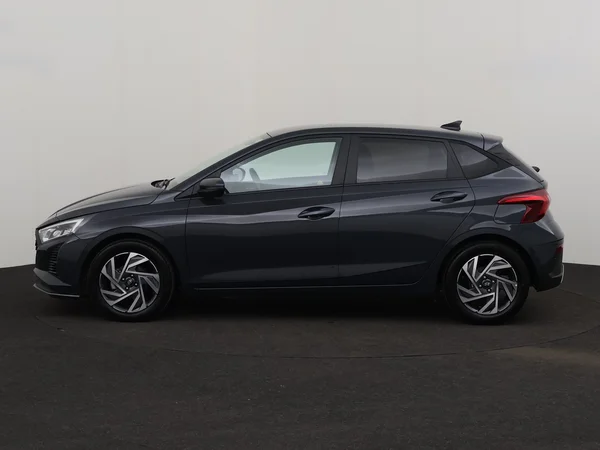 HYUNDAI i20 (2025) — foto 12 van 27