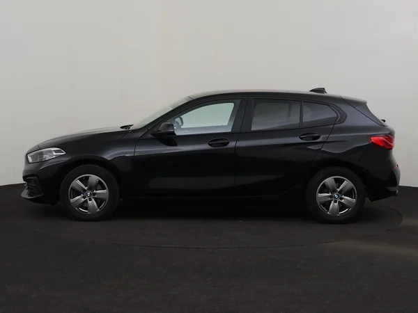 BMW 118 (2024) — foto 12 van 25