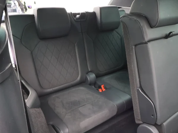 SKODA Kodiaq (2024) — foto 7 van 28