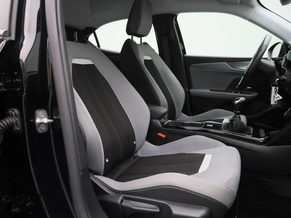 Opel Mokka (2023) — foto 27 van 37