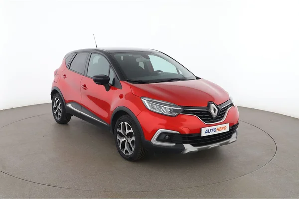 Renault Captur (2018) — foto 14 van 16