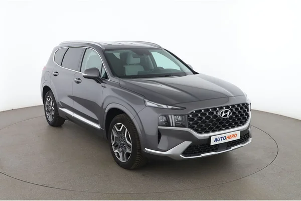 Hyundai Santa Fe (2024) — foto 14 van 16