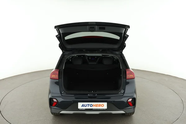Kia Niro (2021) — foto 7 van 16