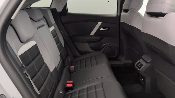 Citroen C4 (2025) — foto 10 van 23
