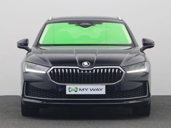 SKODA Superb SW (2024) — foto 19 van 23