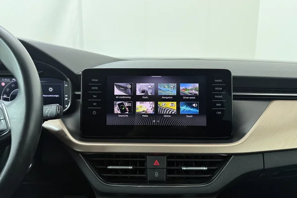 Skoda Kamiq (2021) — foto 3 van 20