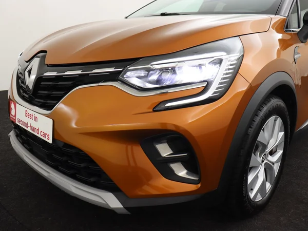 RENAULT Captur (2021) — foto 24 van 30