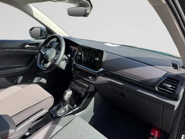 VOLKSWAGEN T-Cross (2025) — foto 12 van 16
