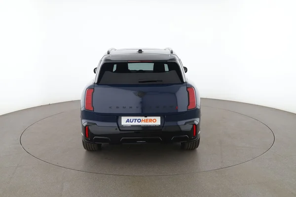 MINI Countryman (2025) — foto 11 van 16