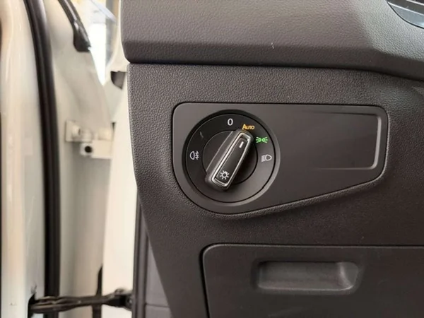Volkswagen Tiguan (2023) — foto 10 van 23