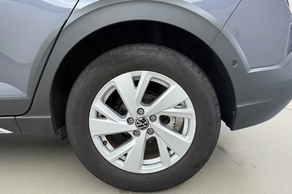 Volkswagen Taigo (2022) — foto 16 van 19